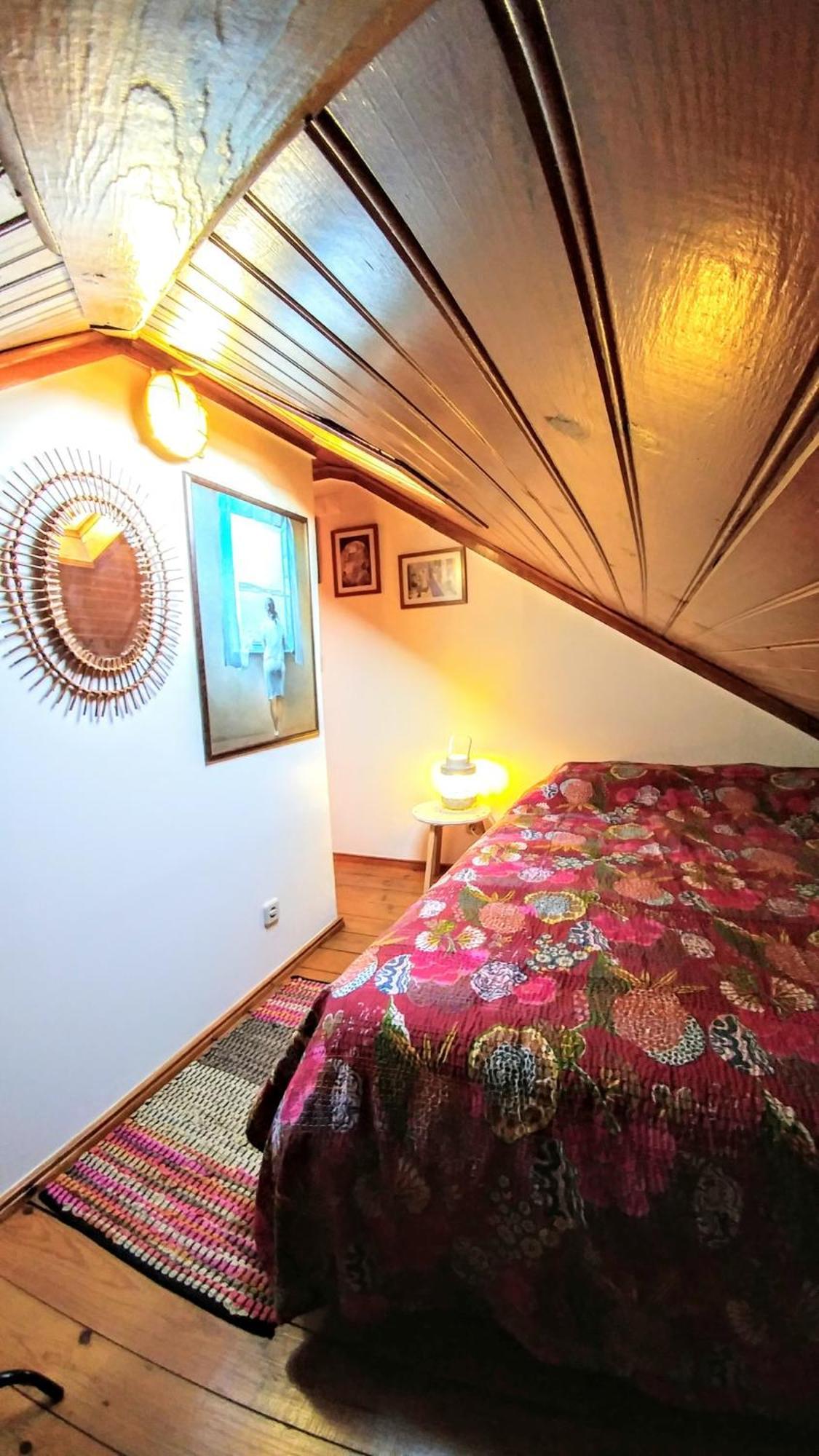 Apartamento Mansarda No Coracao Do Bairro Alto Lisboa