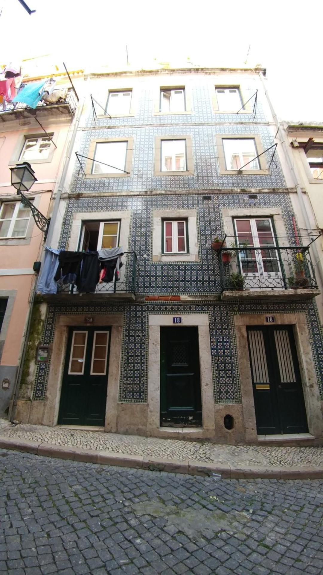 Lejlighed Mansarda No Coracao Do Bairro Alto Lisboa